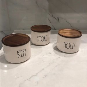 Rae Dunn Hold / store/ kelp jars